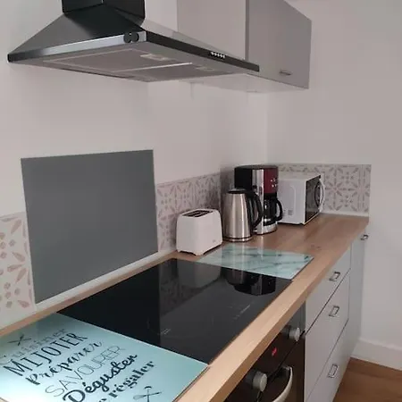 Maison Avec Jardin, Le Pal, N7 *